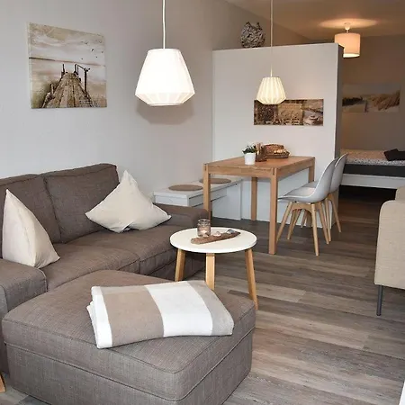 Vier-jahreszeiten-haus-i-wohnung-23-strandgefluester *