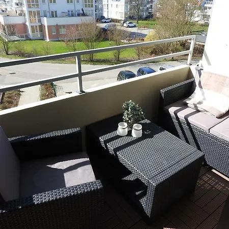Apartmán Vier-jahreszeiten-haus-i-wohnung-23-strandgefluester *